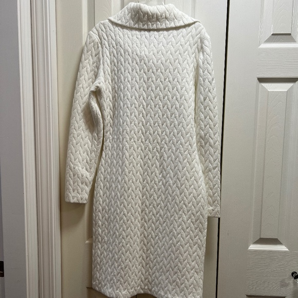 Frank Lyman, off white knit dress - Picture 4 of 6